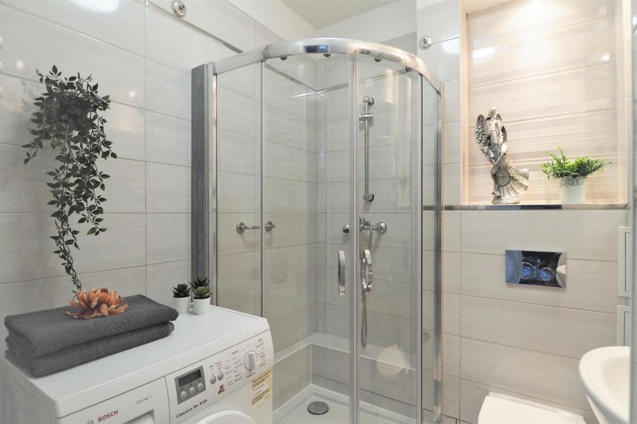 Kghn Apartments Wyszynskiego II シュチェチン エクステリア 写真
