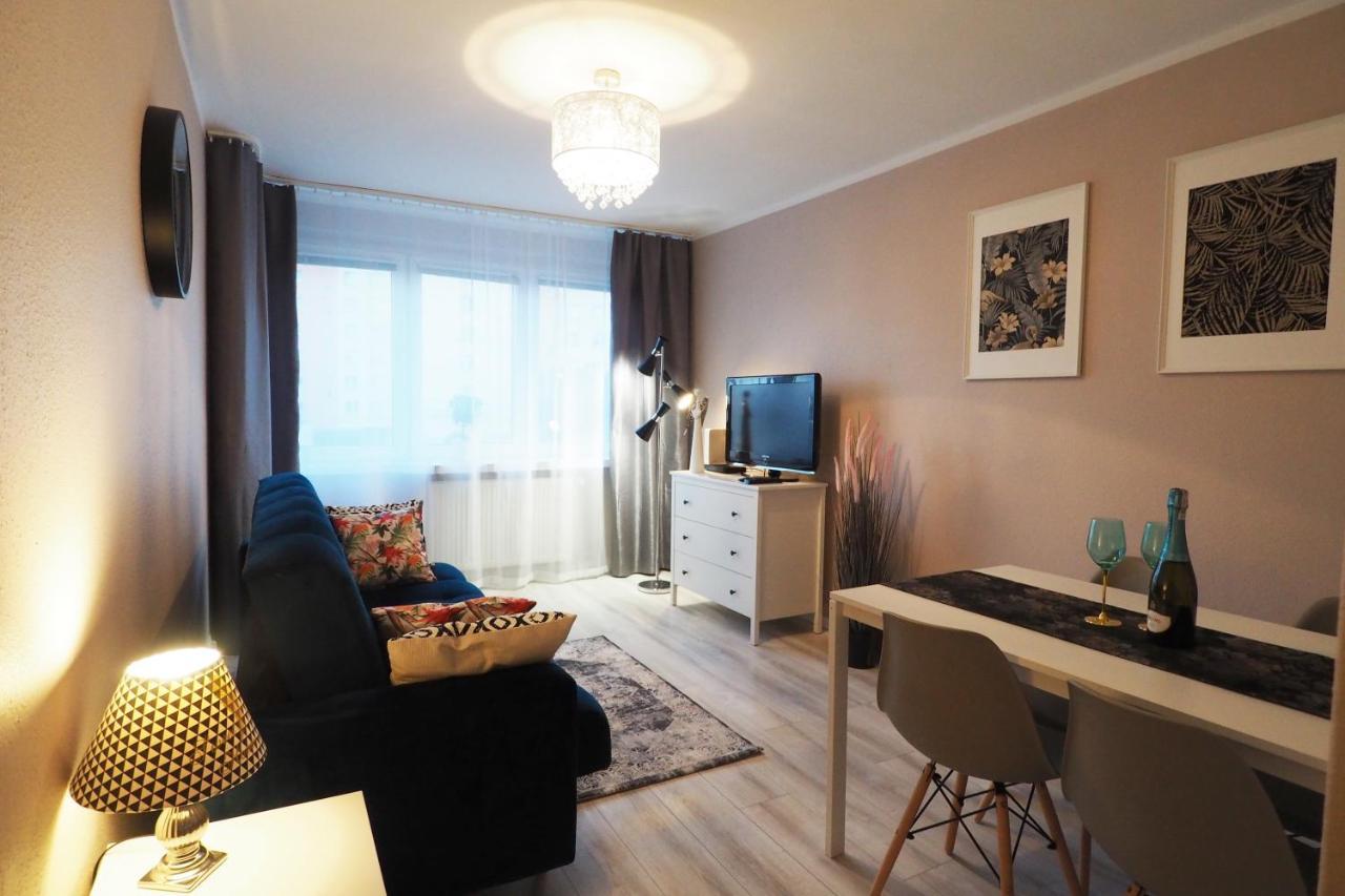 Kghn Apartments Wyszynskiego II シュチェチン エクステリア 写真